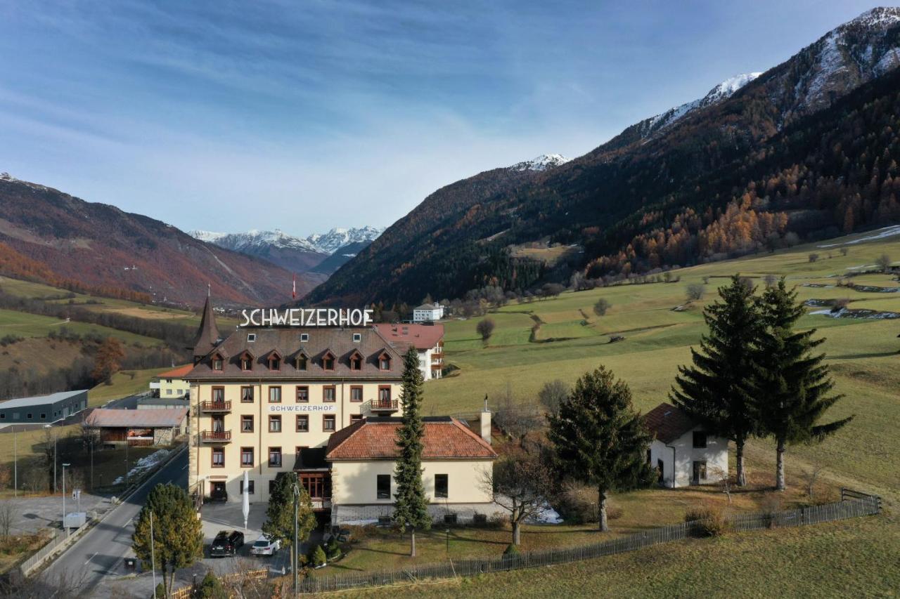 Hotel Schweizerhof Sta Maria Santa Maria Val Muestair Exterior foto