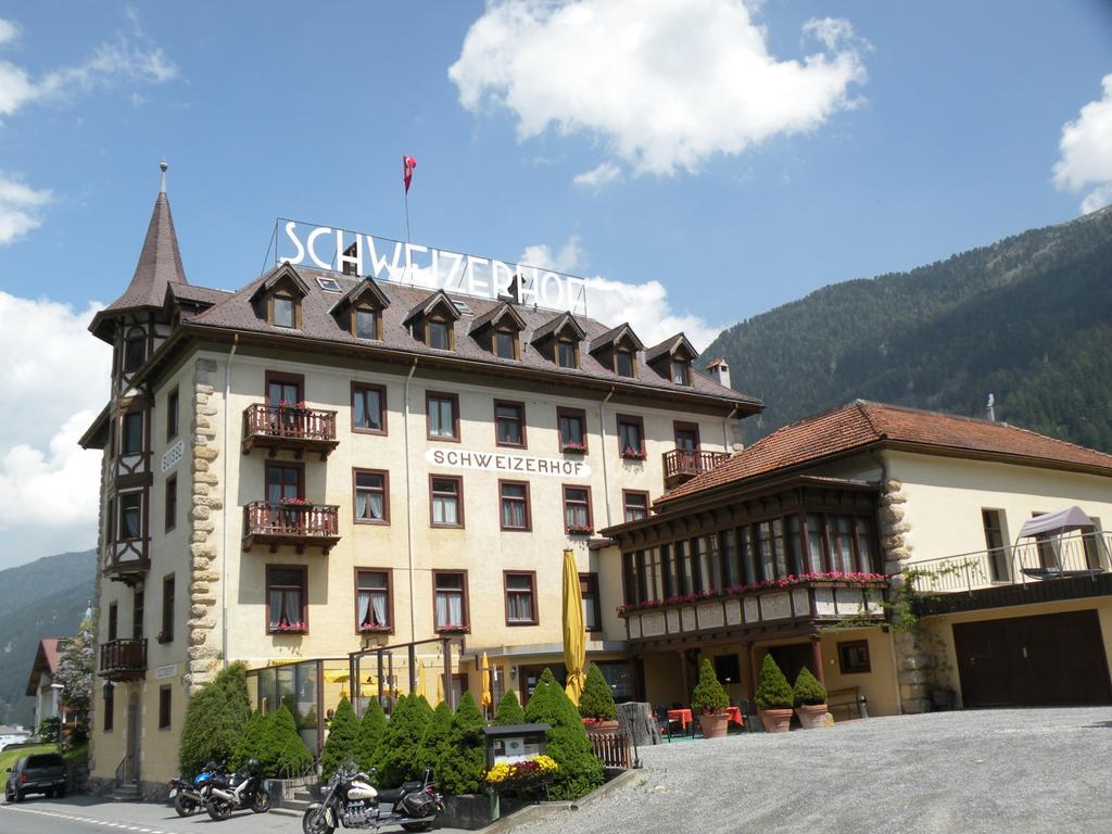 Hotel Schweizerhof Sta Maria Santa Maria Val Muestair Exterior foto