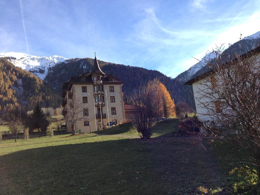 Hotel Schweizerhof Sta Maria Santa Maria Val Muestair Exterior foto